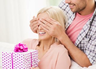 Husband’s Guide to Gift Giving: What Your Wife REALLY Wants!
