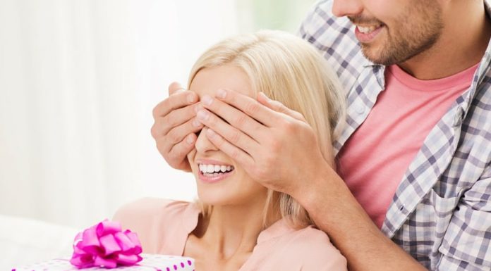 Husband’s Guide to Gift Giving: What Your Wife REALLY Wants!