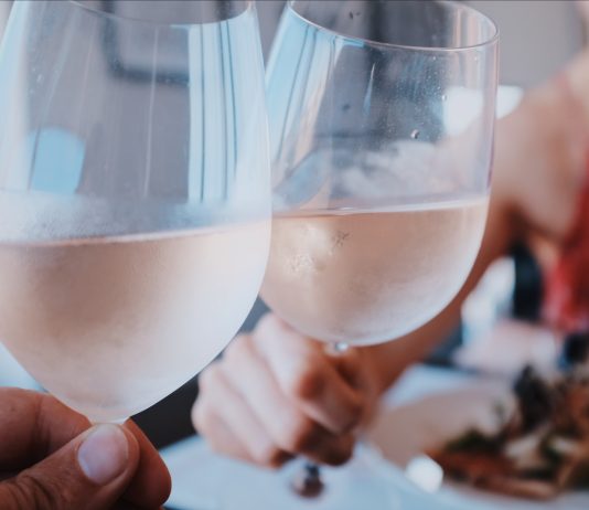 15 Budget Date Night Ideas in Jacksonville
