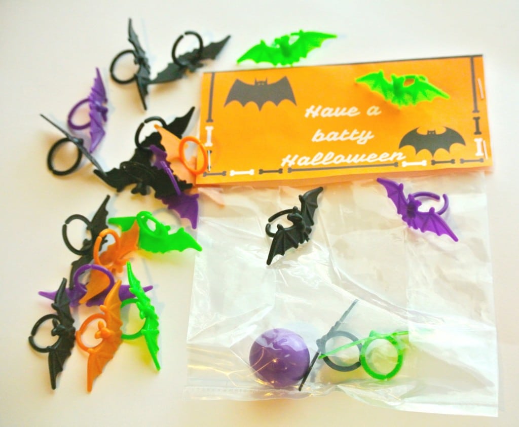 halloween-non-candy-treats-batty-bag