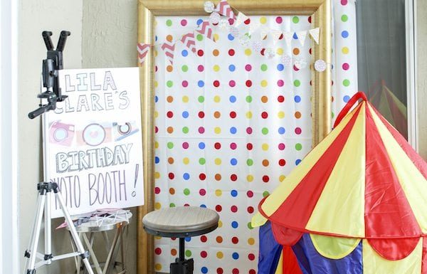 DIY Party Photo Booth: A Real Crowd Pleaser