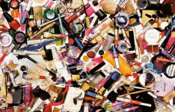 Don’t Waste Your Money, Honey! Best Beauty Buys for a 5-Minute Face