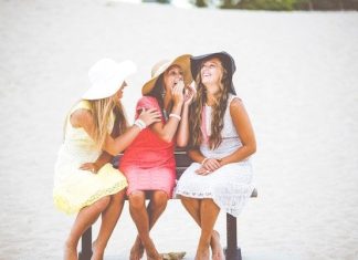 Freedom from FOMO: Finding Your Close Circle of Friends