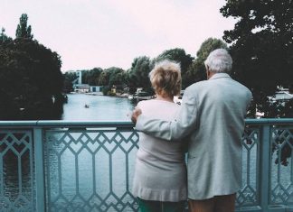 Turning Tides: Adjusting to Life with Aging Parents
