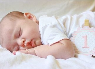 Motherhood’s Ongoing Struggle: My Torn Heart