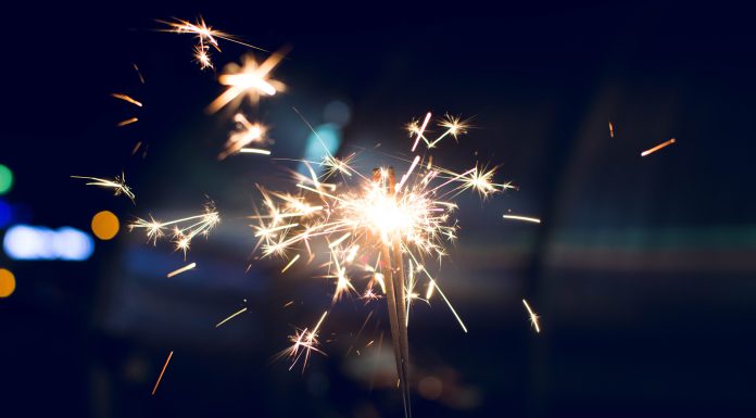 How to Plan a Kid-Friendly New Year’s Eve Party