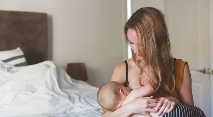 10 Thoughts All Moms Will Have While Breastfeeding Mother breastfeeding baby