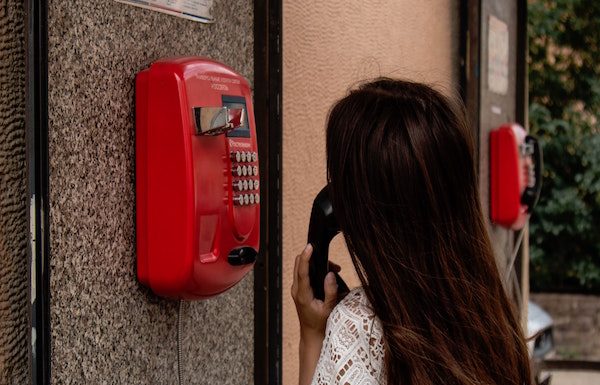 Old-School Communication Isn’t Dead: In a World Full of Text Messages, I’m a Phone Call