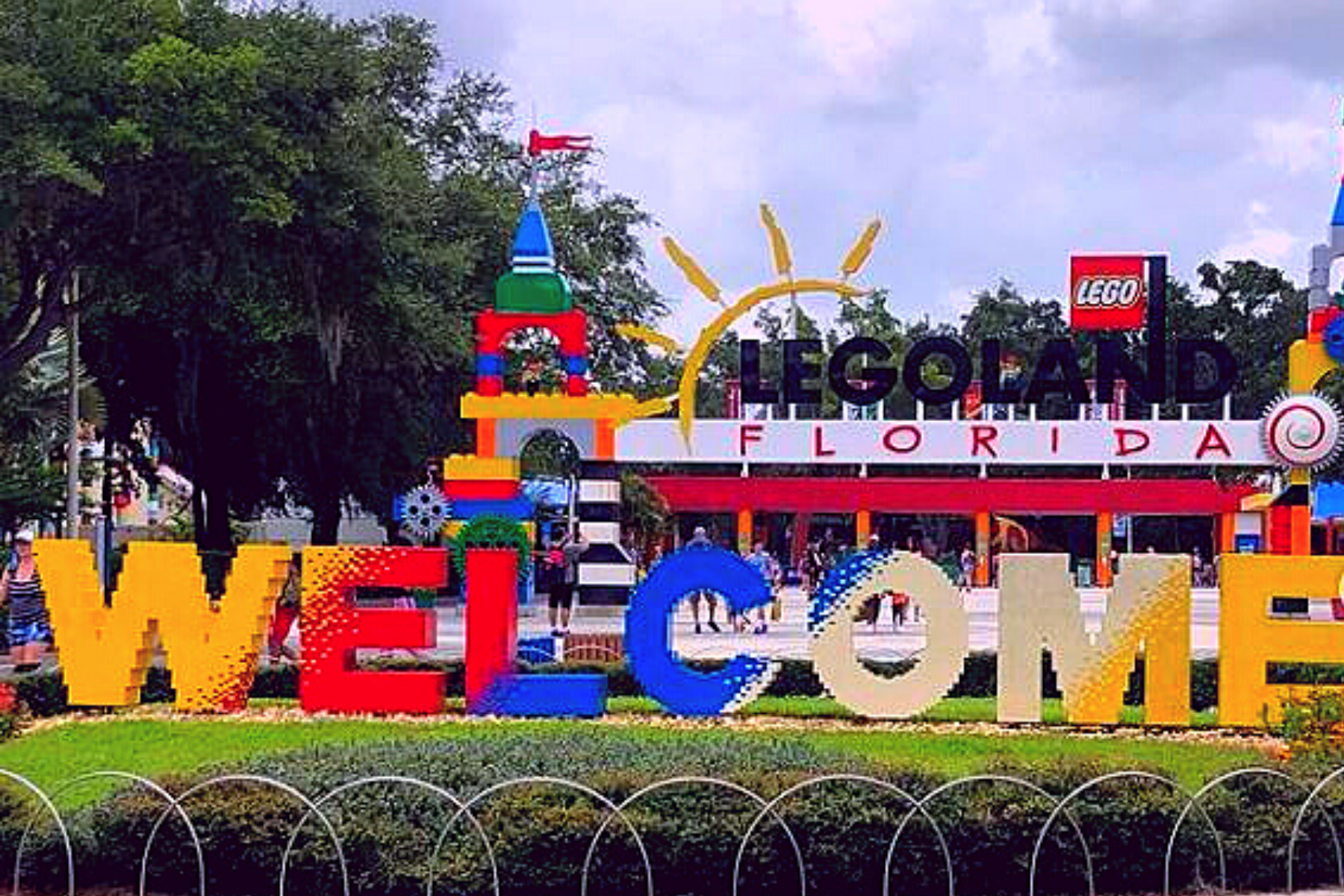 Legoland florida busy store times