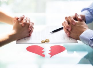 Divorce Diaries: The Beginning, The Purgatory, The Silver Lining Ending divorce