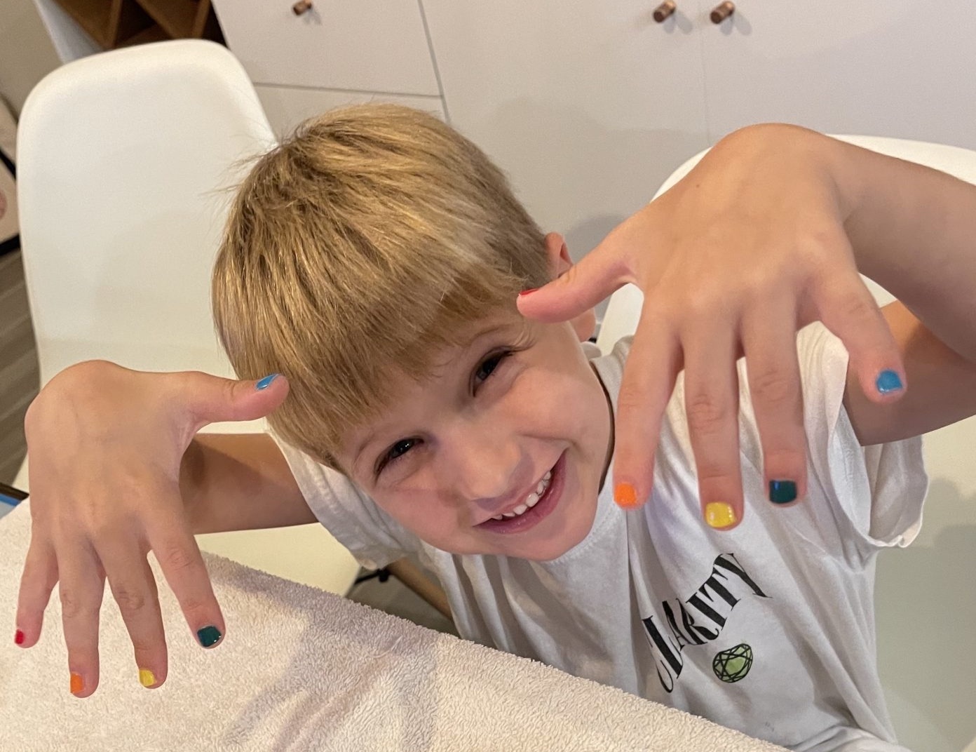 paint my son's nails