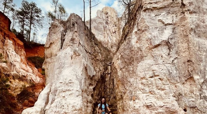 We Hiked ‘The Little Grand Canyon’ and It Didn’t Disappoint Our Family of Five providence canyon