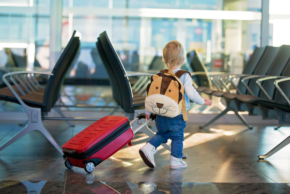 16 Tips for Flying With Toddlers and Young Kids