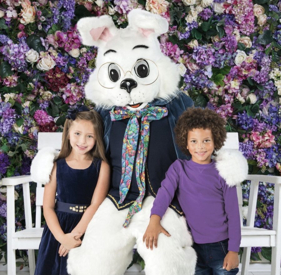 Hop to it! The Easter Bunny Returns! | The Avenues Mall