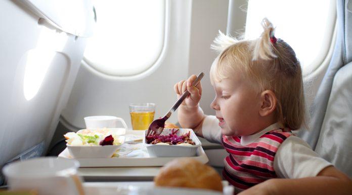 Viral Tweet Sparks Debate: If Your Kid Makes a Mess in Public, Who Cleans It Up? mess
