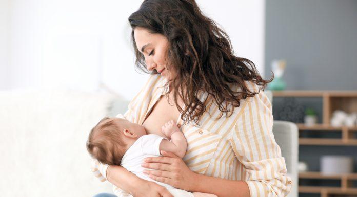 Managing Mastitis: Breastfeeding Doesn’t Have to Be a (Literal) Pain mastitis