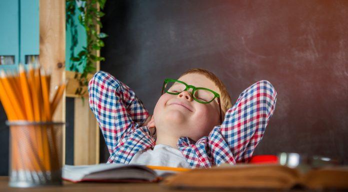 3 Tips to Make Homeschool Easy (or at Least More Manageable) homeschool easy