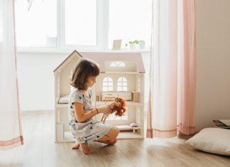 ‘I Don’t Play With My Kids’ Is Not A Flex, It’s Neglect play with kids