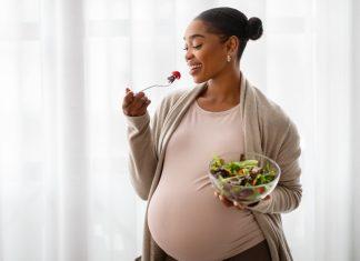 Fact vs. Fiction: ‘Eating for Two’ While Pregnant eating for two