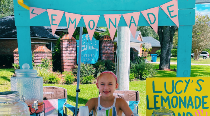 #LucyStrong: Take a Stand Against Childhood Cancer lucy's lemonade stand