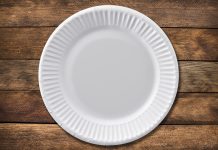 Confession of a Personal Chef: Why I’m Fully Embracing the Paper Plate Era paper plate