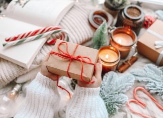 Giving Grace in Motherhood During the Holidays grace motherhood holidays