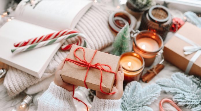 Giving Grace in Motherhood During the Holidays grace motherhood holidays