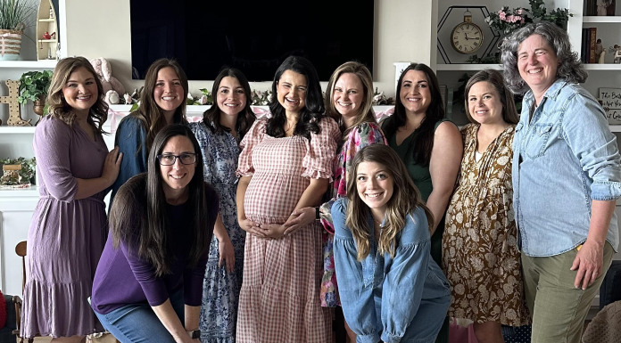 How to Be a Villager: 5 Simple Ways to Show Up for a Postpartum Mom